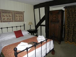 Avon Paranormal Team - The George Inn